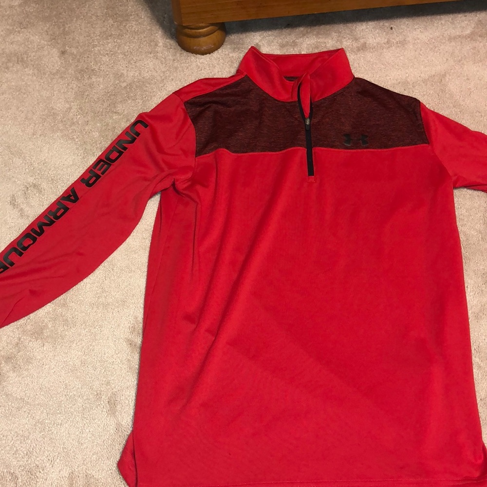 Under Armour long sleeve shirt